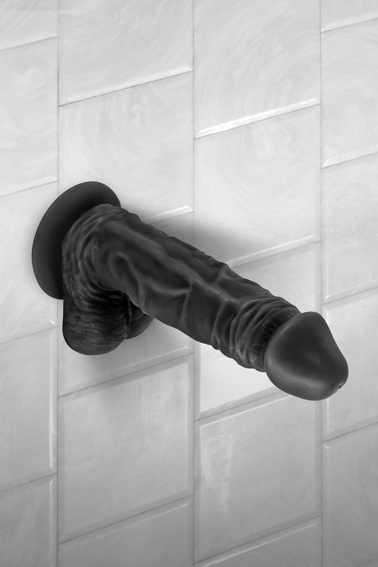 Real Tony, gode ventouse réaliste noir 18cm Plaisirs de Mayotte
