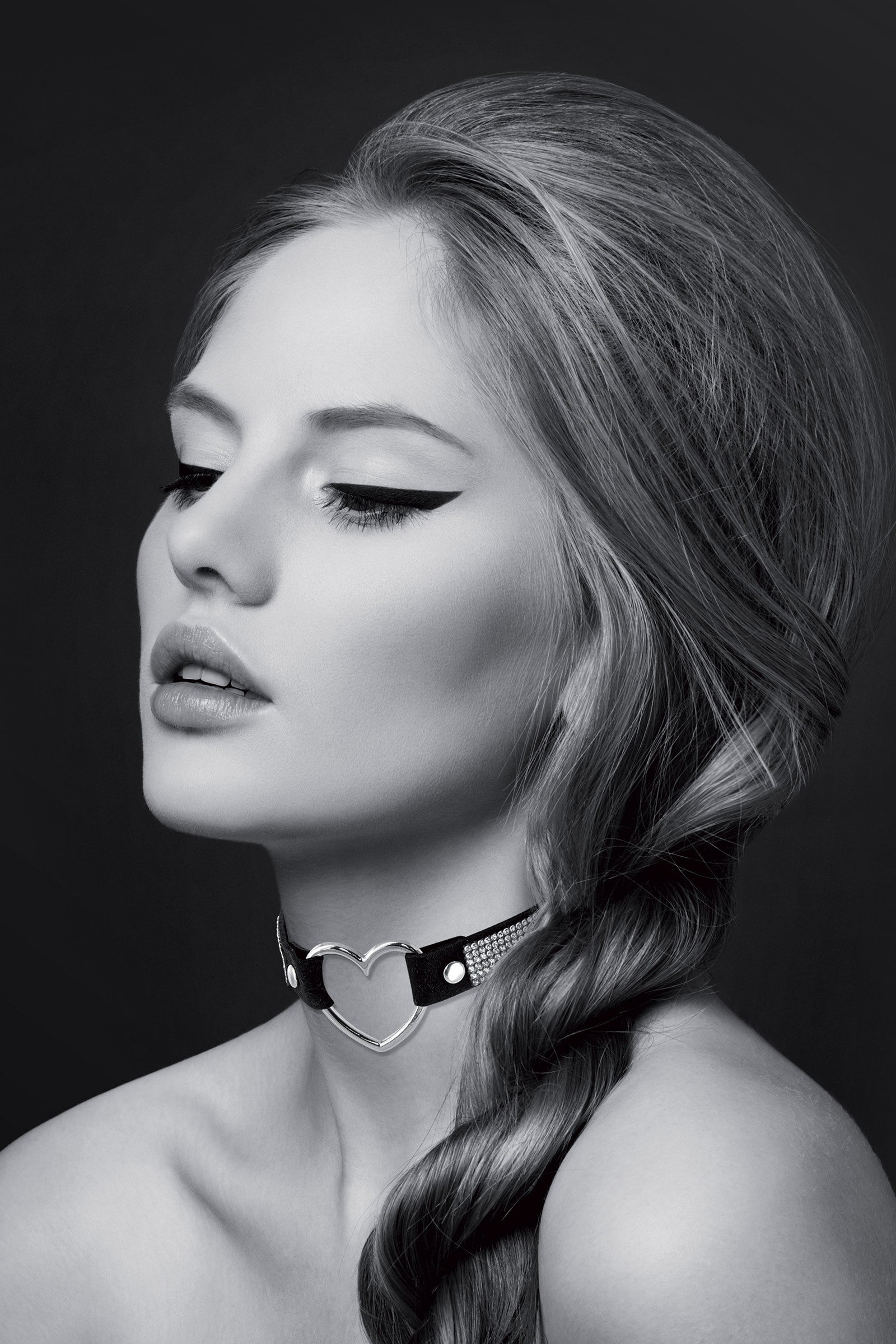 Collier ras de cou en strass et coeur Plaisirs de Mayotte